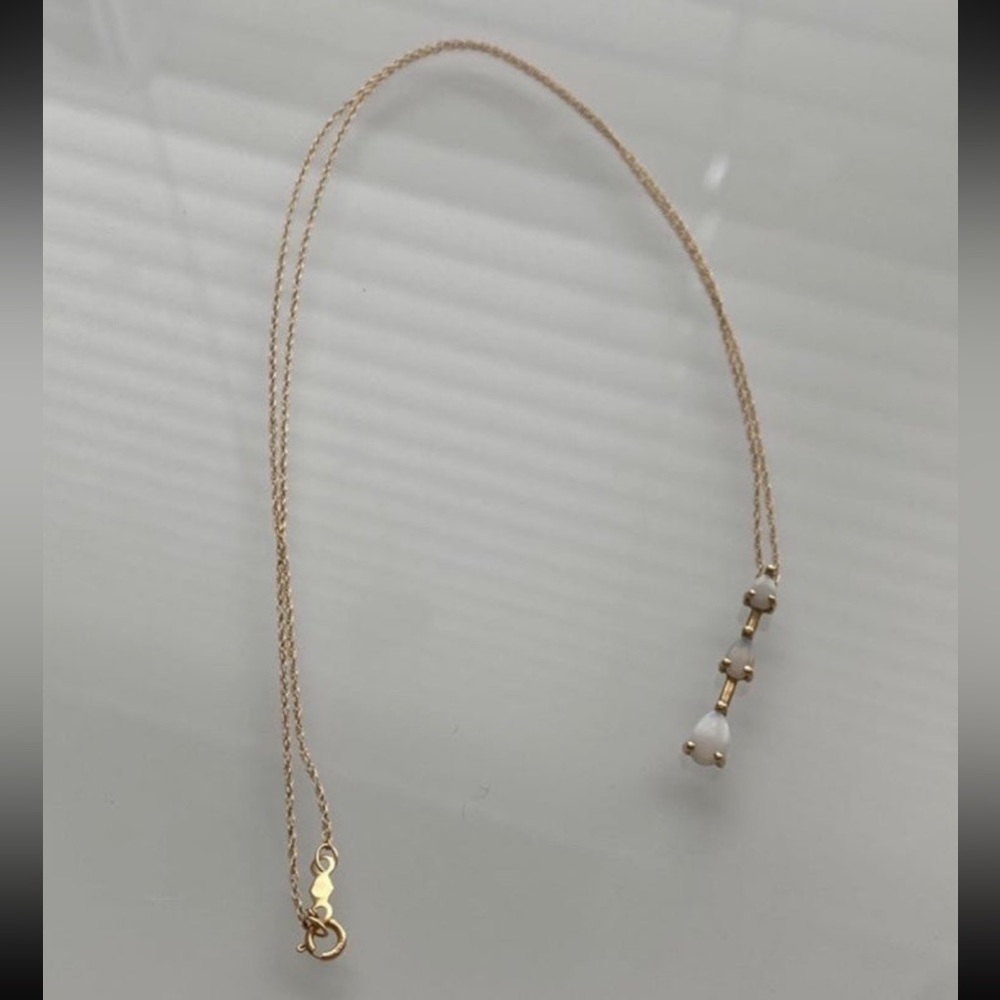 10k Yellow Gold Opal Necklace